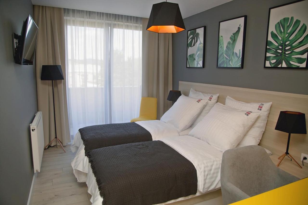 Alibi Hotel
